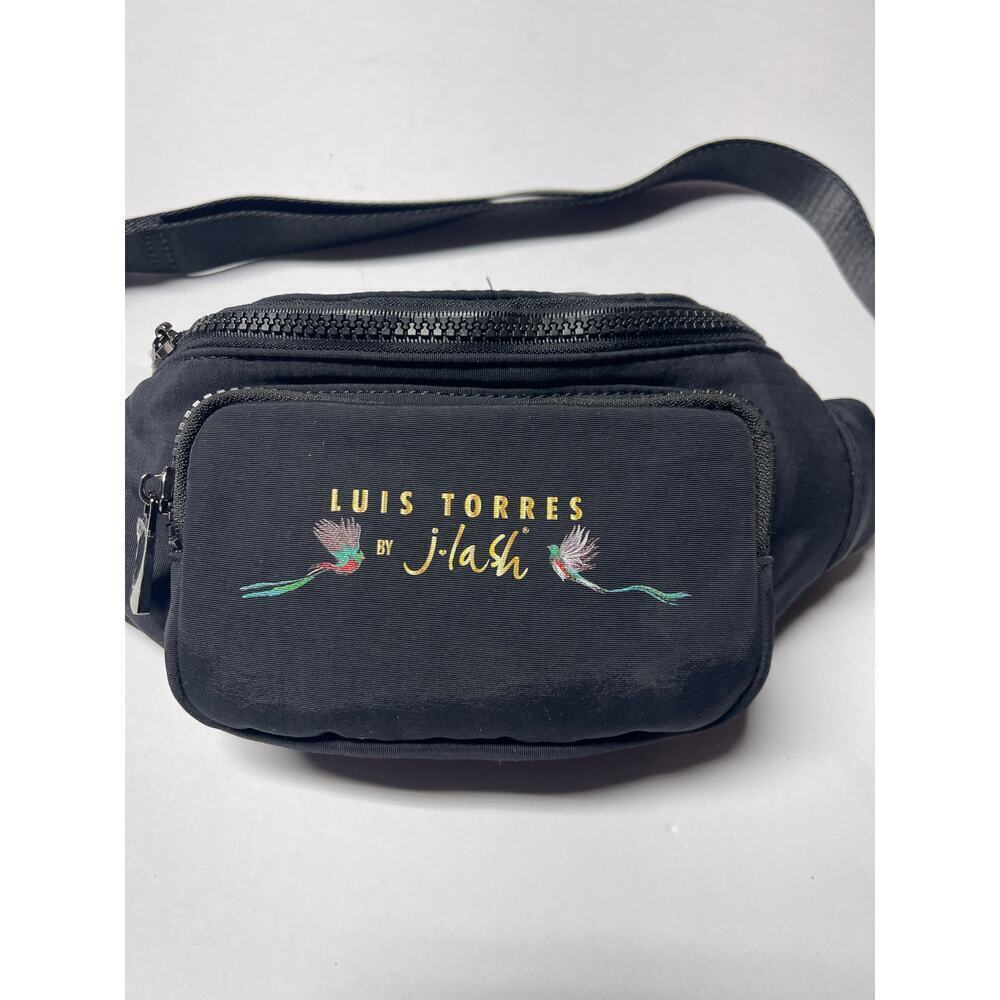 Luis Torres belt bag preowned like new condition! - Picture 2 of 4